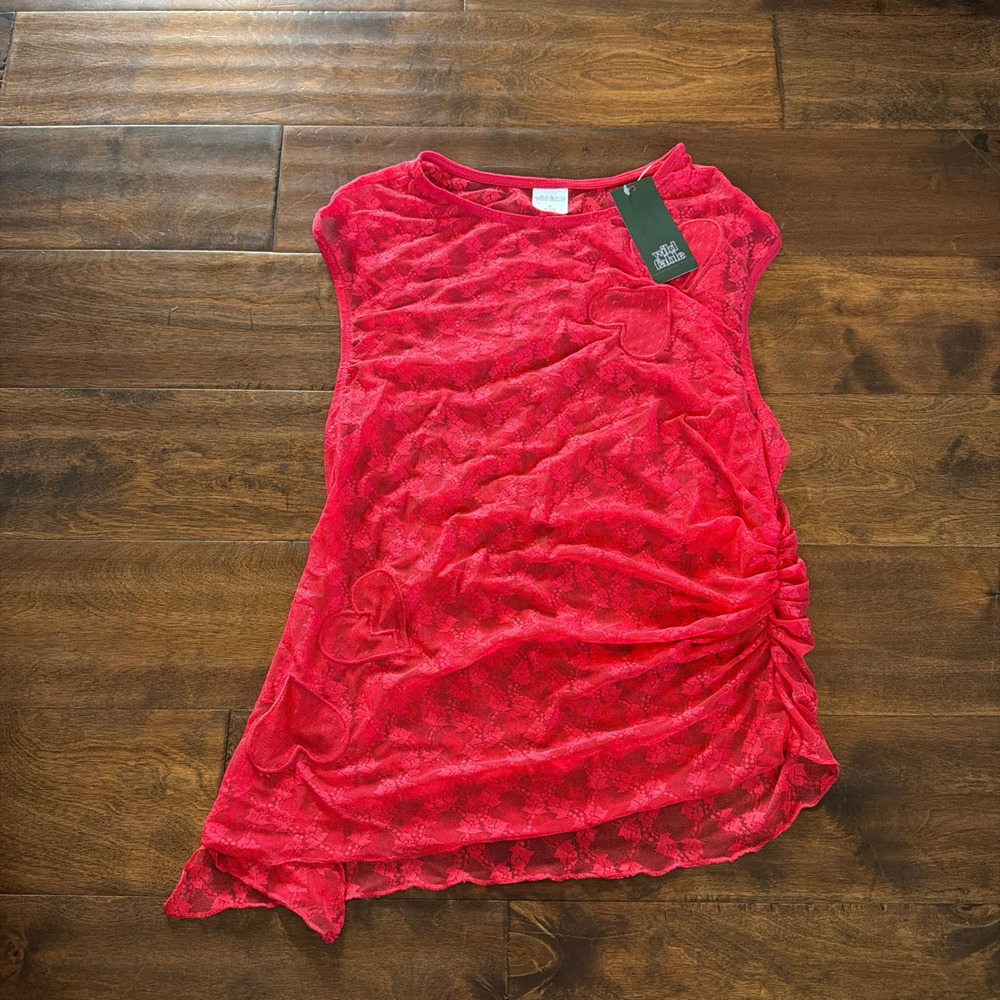 Wild Fable Red Floral Lace Heart Applique Ruched Asymmetric Sleeveless Top M NWT